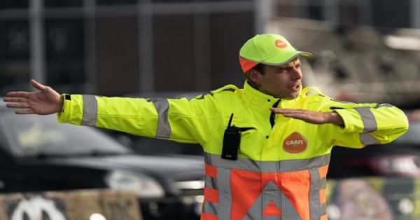 Wordt jij de nieuwe verkeersregelaar in Luttelgeest ??